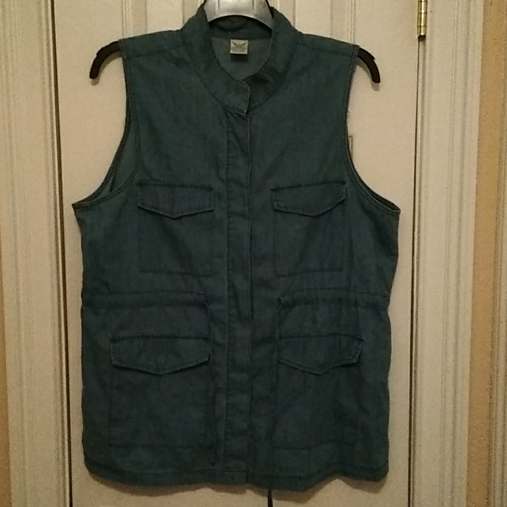 Chambray Denim Vest